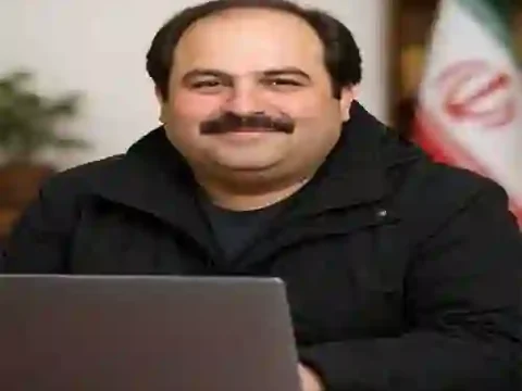 آقای حسین خانی طراح حرفه ای سایت قزوین و محمدیه